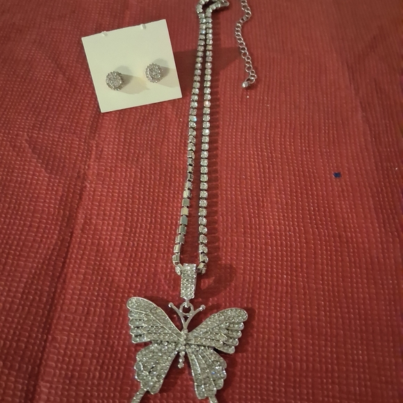 no brand Jewelry - Dazzling Silver Butterfly Jewelry Set